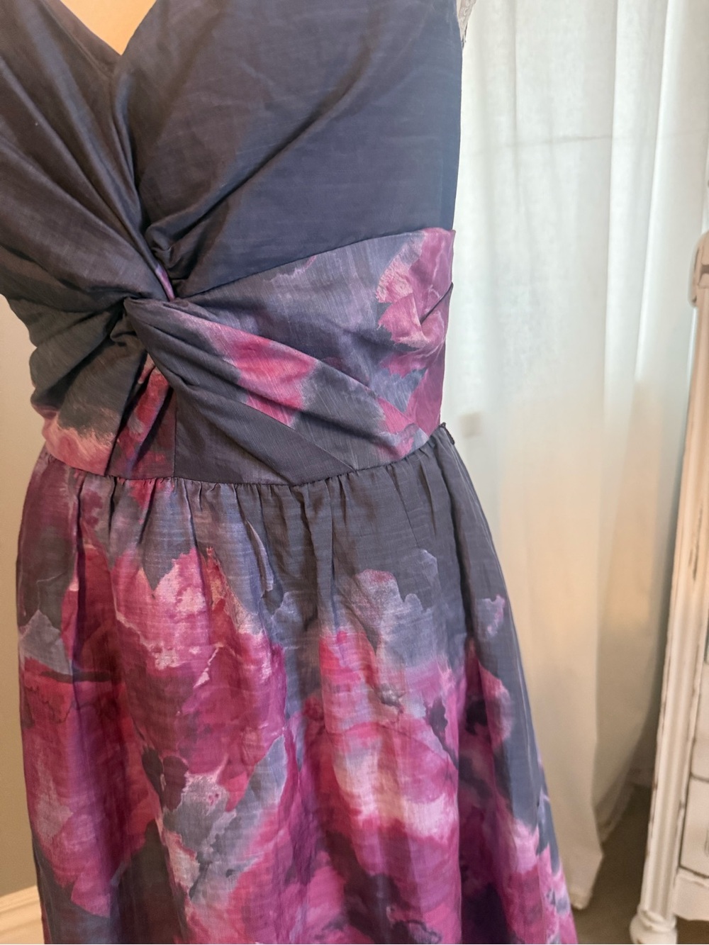 Lela Rose Women's Gray Watercolor Sleeveless V-Neck Silk Blend Dress Size 4 - Picture 5 of 6